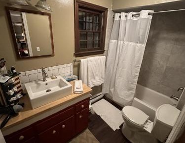 One-Bedroom Suite