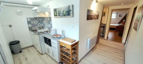 Deluxe Double Room (2 Adults + 1 Child)