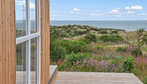 Three-Bedroom Vacation Home 