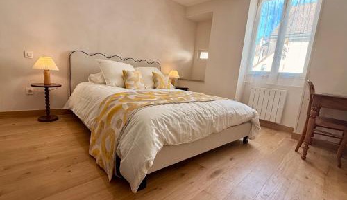 Two-Bedroom Deluxe Apartment