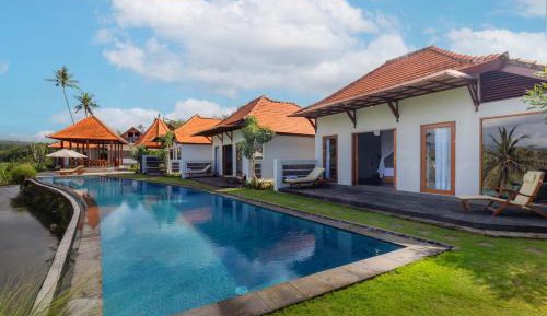 One-Bedroom Bungalow