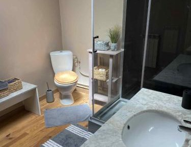 Large Double Room