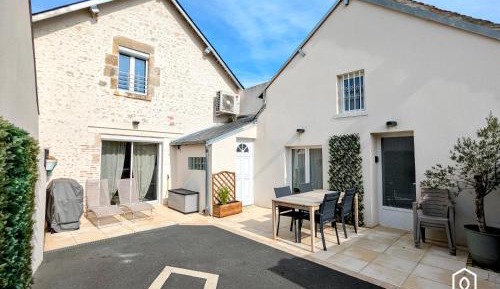 Three-Bedroom Townhouse