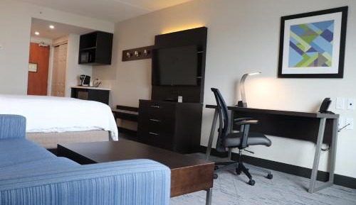 Standard King Room with Sofa Bed