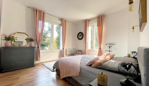 Apartment - Split Level