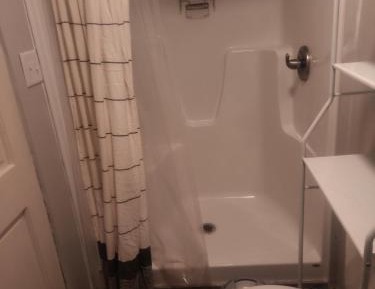 One-Bedroom Deluxe Apartment