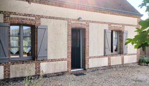 Holiday Home (4 Adults)