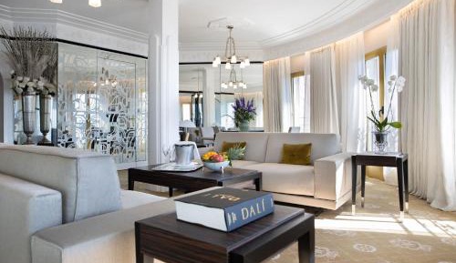 Angel Suite with Sea View