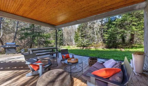 Two-Bedroom Holiday Home