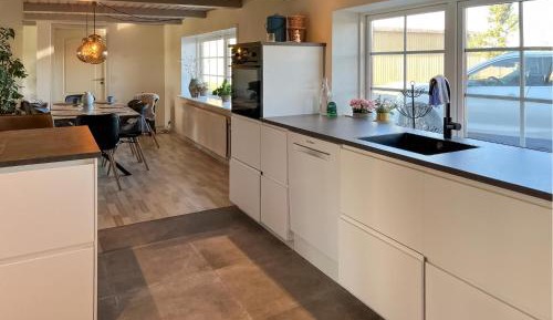 Three-Bedroom Vacation Home 