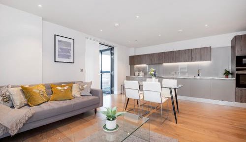 Two-Bedroom Apartment with Balcony