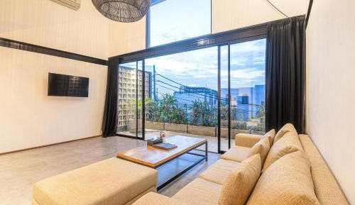 Studio Apartment