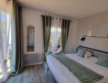 Double Room with Terrace