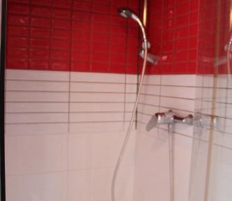 Standard Single Room with Shared Bathroom