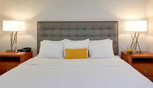 Executive King Room