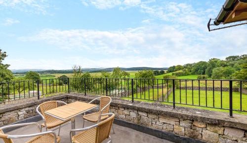 Two-Bedroom Holiday Home