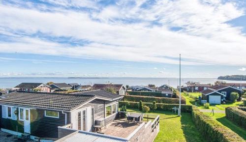 Two-Bedroom Holiday Home