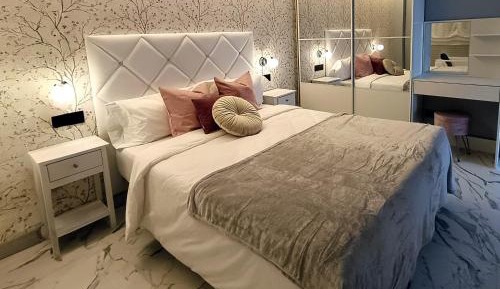 One-Bedroom Premium Apartment with Ocean View