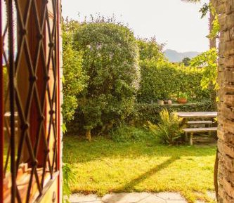 Villa with Garden View