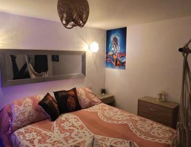 Queen Room with Garden View