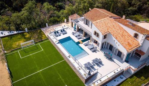 Villa with Sea View