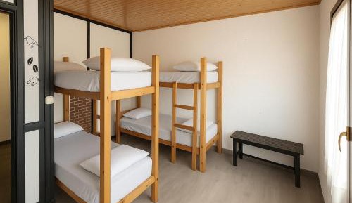 Economy Quadruple Room with Shared Bathroom