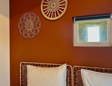Deluxe Double Room (2 Adults + 1 Child)