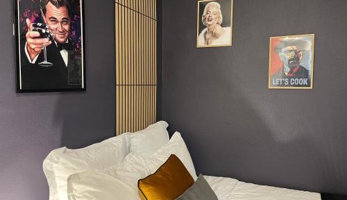 Superior Studio