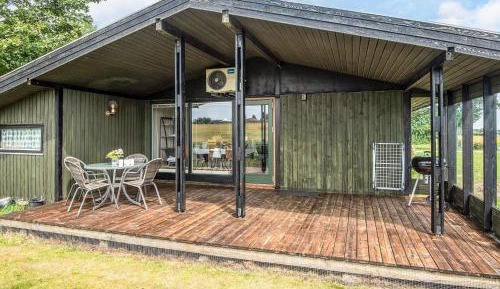 Three-Bedroom Vacation Home 