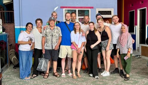 Double or Twin Room with Private Bathroom