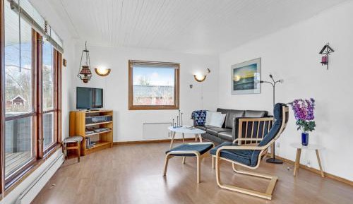 Three-Bedroom Vacation Home 