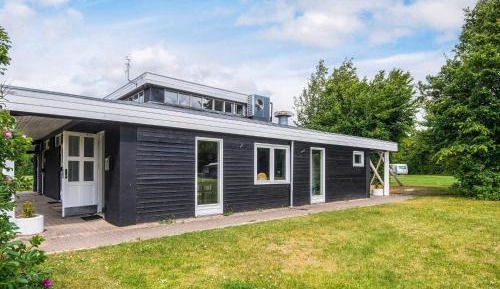 One-Bedroom Vacation Home