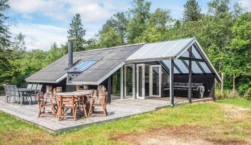 Two-Bedroom Holiday Home