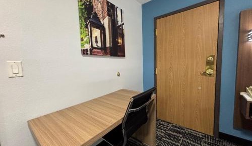 Queen Room with Two Queen Beds - Mobility Access/Non-Smoking