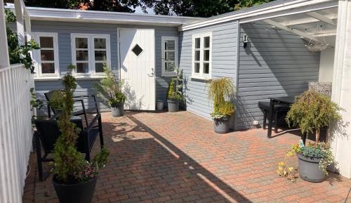 One-Bedroom House