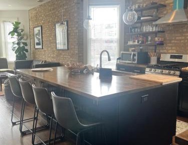 Three-Bedroom Superior Apartment