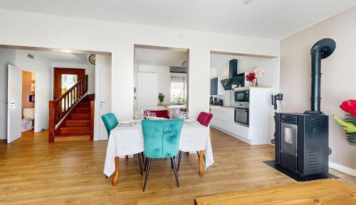 Two-Bedroom Holiday Home