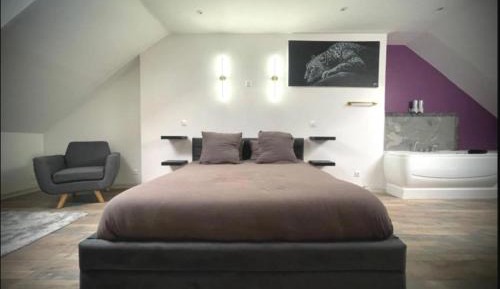 Double Room with Spa Bath