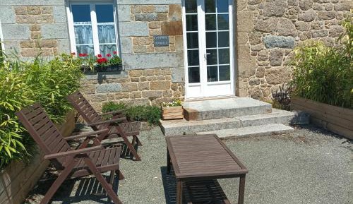 Queen Room with Garden View