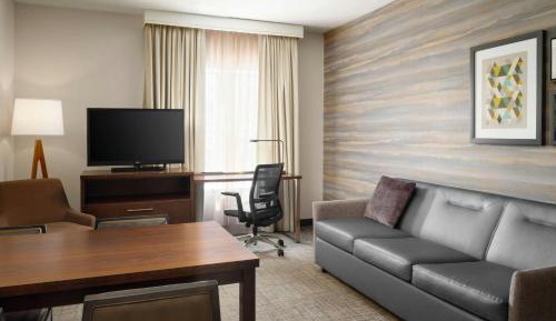 One-Bedroom Queen Suite with Sofa Bed