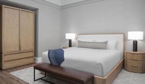 Legacy King with Sofa Sleeper