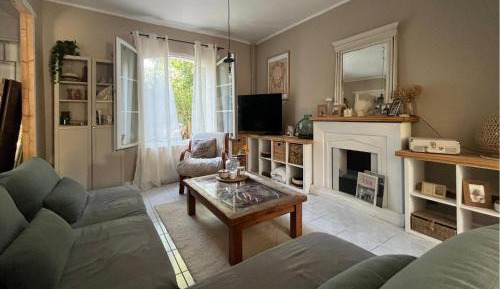 Three-Bedroom Vacation Home 