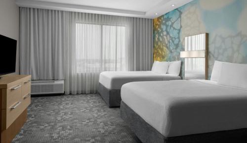 Queen Suite