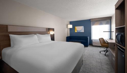 Standard King Room with Sofa Bed