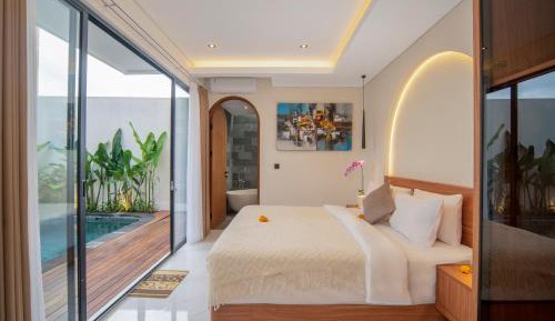 Villa with Private Pool