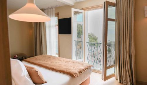 King Suite with Ocean View