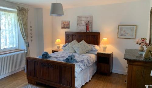 Three-Bedroom Holiday Home 