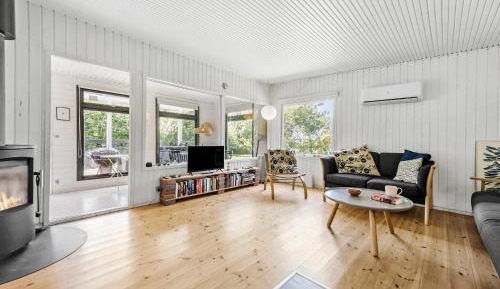 Two-Bedroom Holiday Home