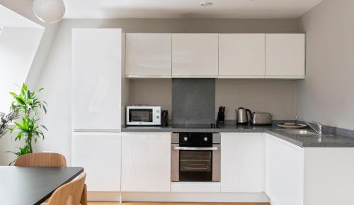 One Bedroom Apartment with Sofa Bed