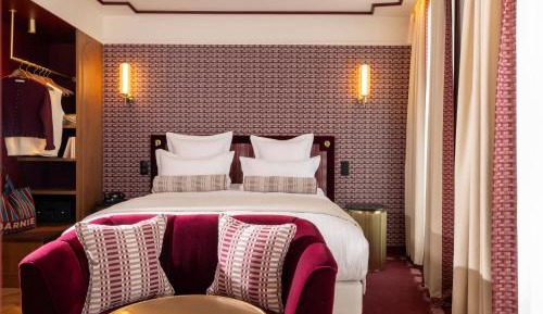 Deluxe Room with Spa Access